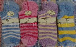 ����Ů����