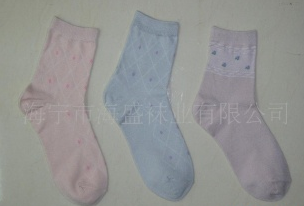 �յ���ó˿��ȫ����Ů��