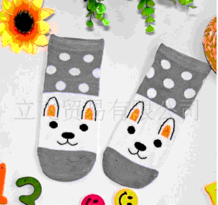 �ɰ��׵�С�ܿ�ͨ����