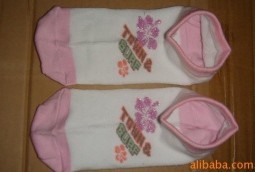 �ỨŮ����