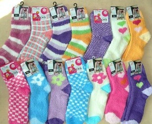 �������