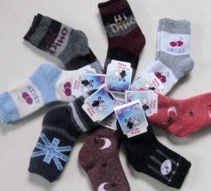 ��ͯ��ů��