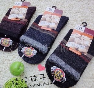 �Ӻ��ɿ���ëŮ��