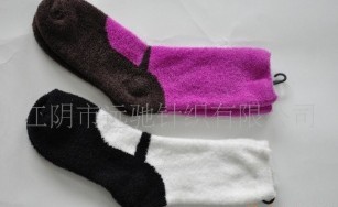 �ɰ�ʱ�б�ů�ذ�����������ëɴ��ʥ����