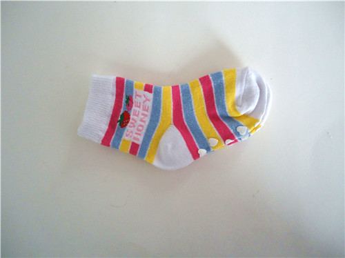 ��ͯ�㽺��