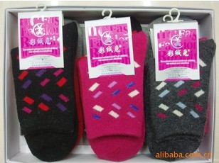 ������Ӧ��������ëŮ��