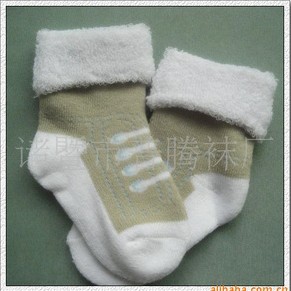 ��ӦӤ��ëȦ��