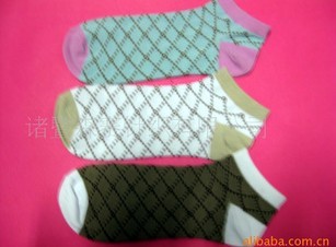 ��ӦŮʿ�Ứ���࣬����