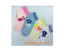 ��Ӧ��ͨ��Ʒ���Ӵ���Ů��