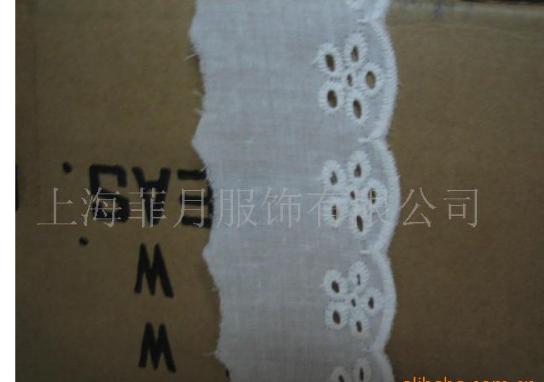 ޲