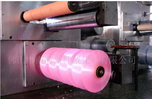 ������ɫ˿