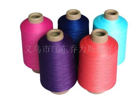 ��ɫ����