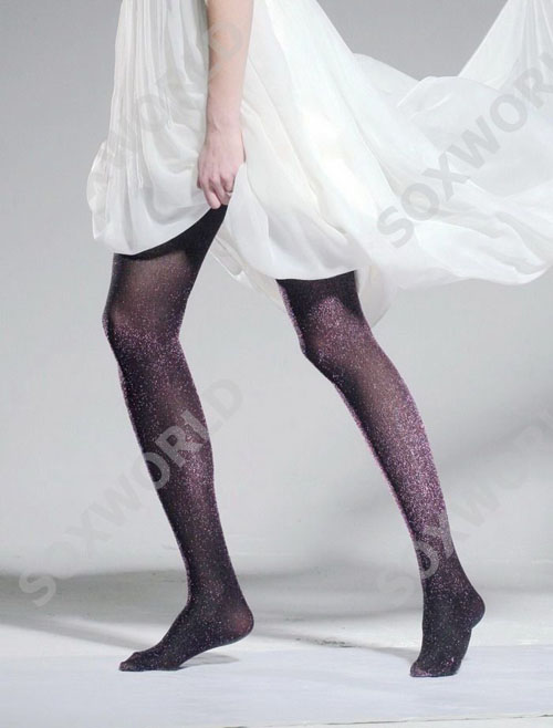 ��ɫ������