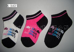 �յ���ͯ����