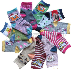 ��ͨ��ͯ��