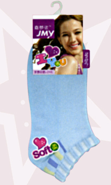 ����Ů����